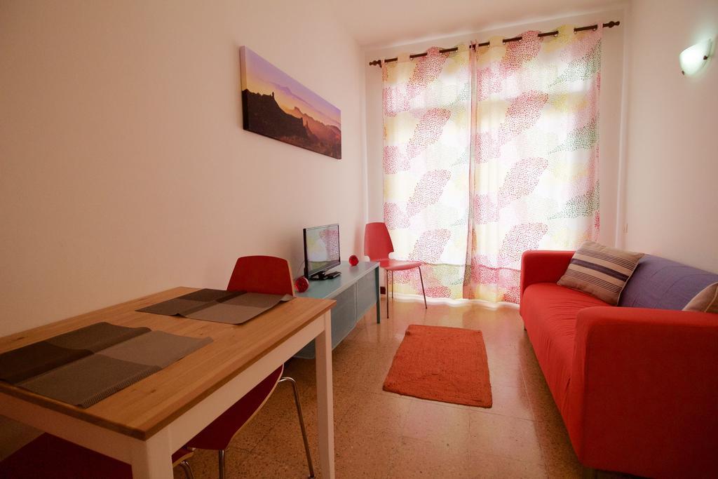 Rosamar Apartment A Metros De La Playa Wifi Gratis 204 By Lightbooking Las Palmas de Gran Canaria Exterior photo